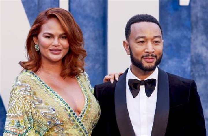 Photos Of Chrissy Teigen & More – Hollywood Life
