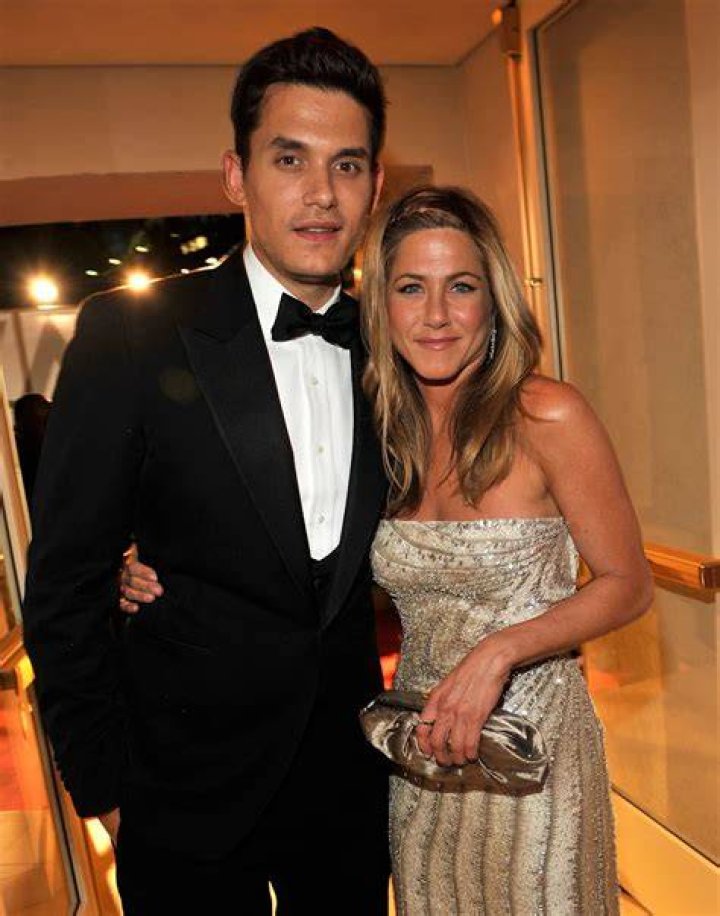 Photos Of Her Past Relationships – Hollywood Life
