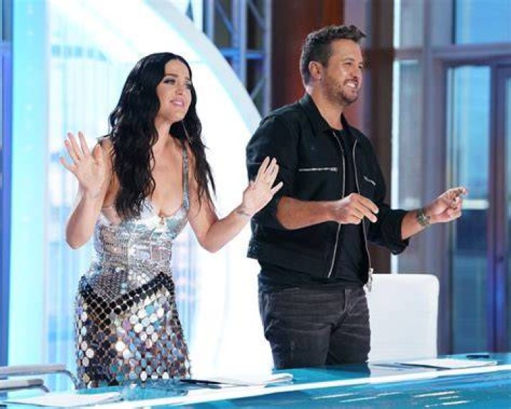 Photos Of Katy Perry, Contestants & More – Hollywood Life