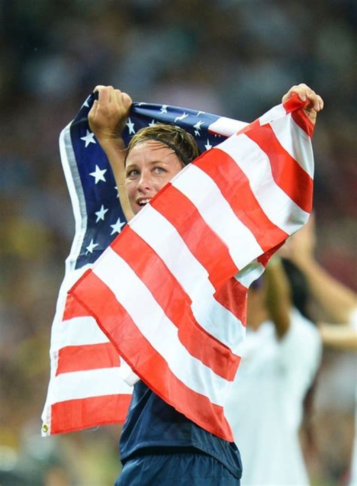 [PICS] Abby Wambach — Photos of the United States Soccer Player – Hollywood Life