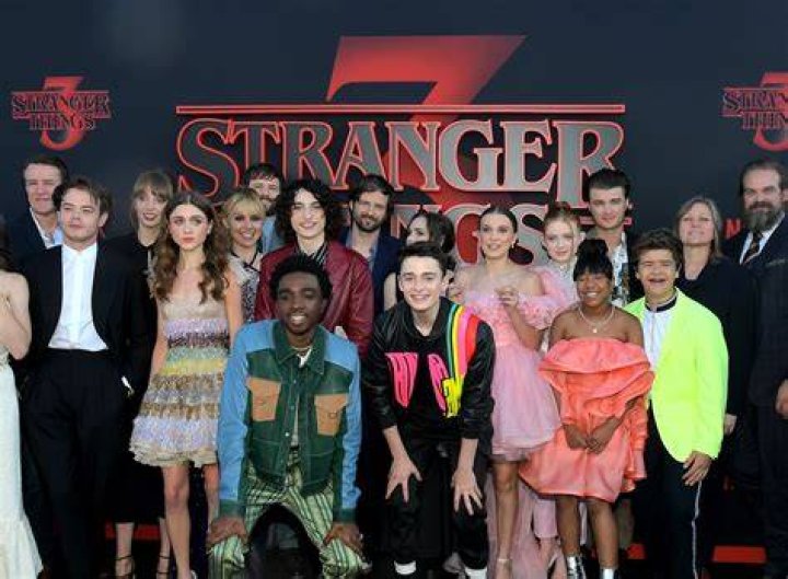 Pics Of The ‘Stranger Things’ Star – Hollywood Life
