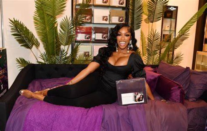 Porsha Williams Announces "RHOA" Exit on Instagram