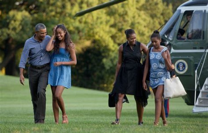 President Barack Obama, Malia & Sasha