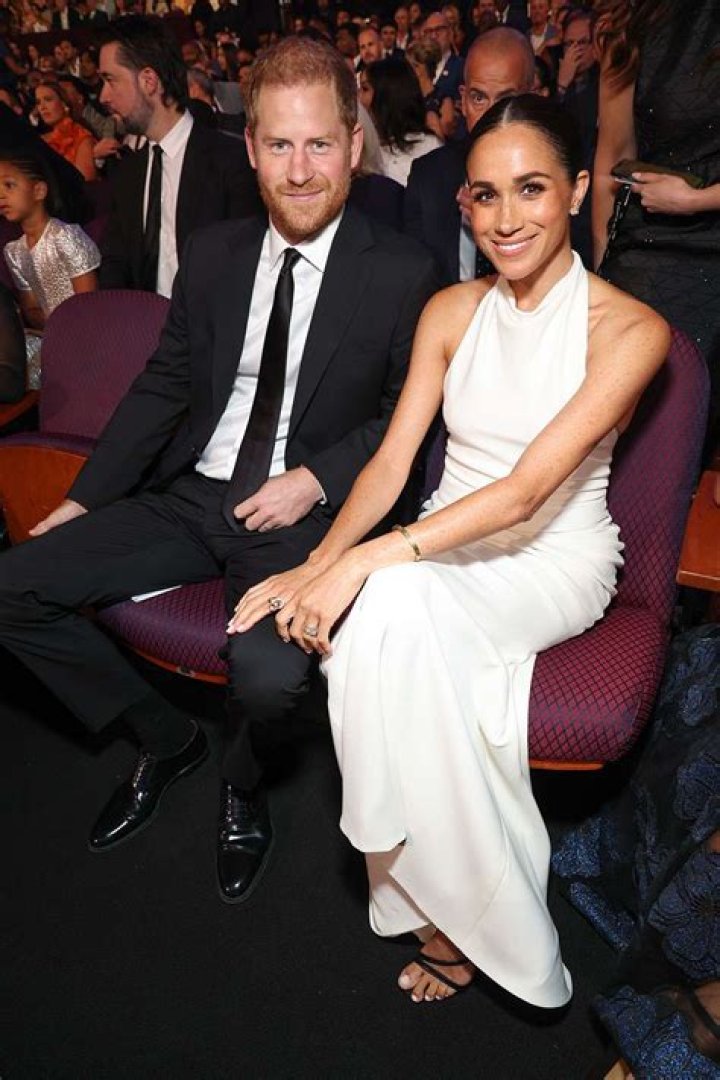 Prince Harry Reveals He Met Meghan Markle Over Instagram In Docuseries – Hollywood Life
