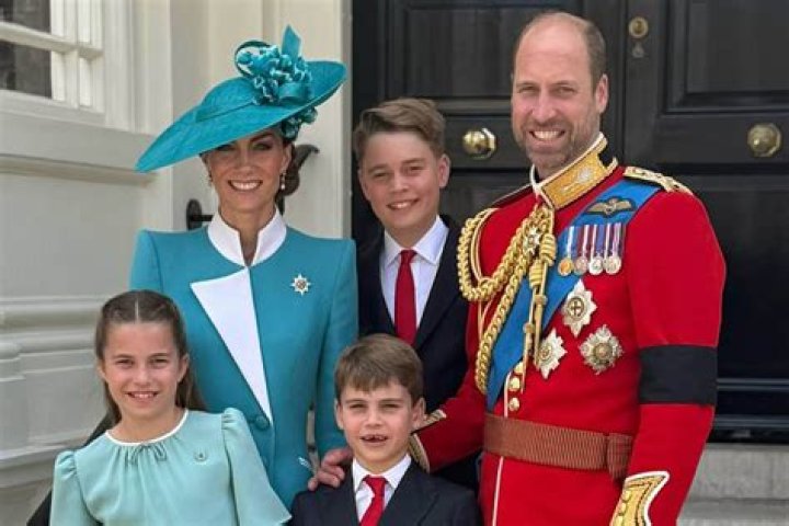 Prince William, Kate Middleton, Prince George, Princess Charlotte, Prince Louis