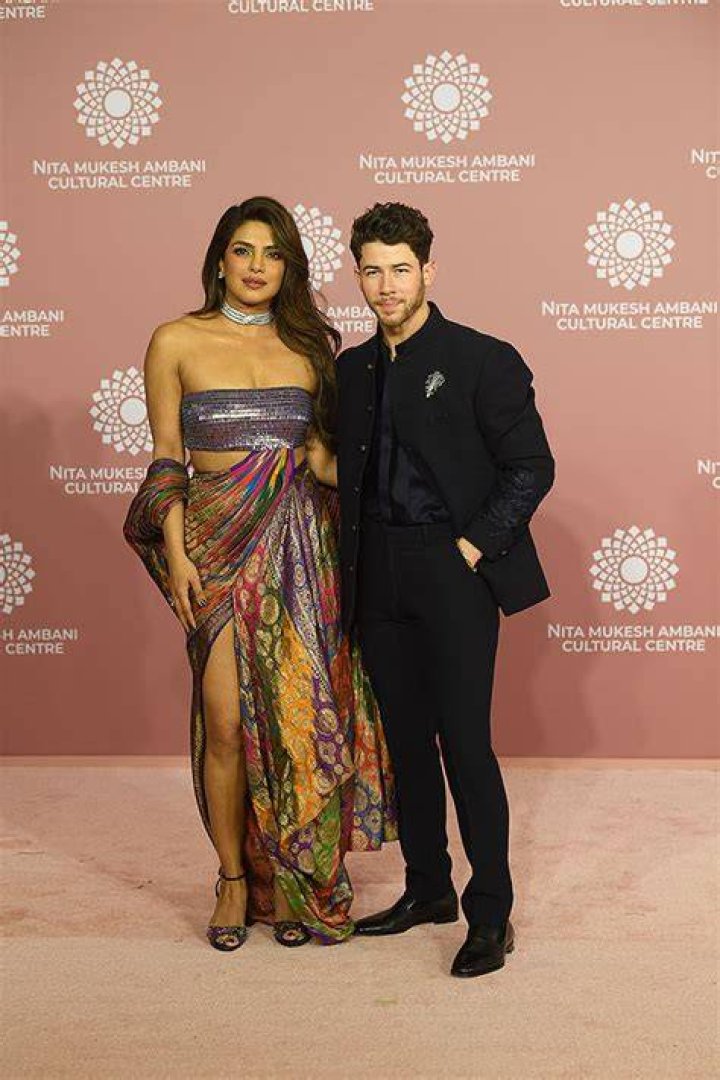 Priyanka Chopra Stuns In Strapless Gown With Nick Jonas At Mumbai Gala: Photos