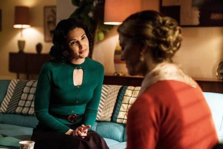 ‘Project Blue Book’s Laura Mennell Breaks Down Mimi & Alan’s ‘Big Step’ — Plus, She Teases What’s Ahead