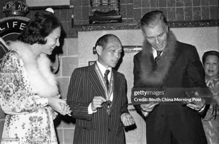 Reception Held in Honour of Aaron Spelling Held at Les Ambassadeurs Hamilton's Place Aaron Spelling with His Children Tori and RandyReception Held in Honour of Aaron Spelling Held at Les Ambassadeurs, Hamilton's Place Reception Held in Honour of Aaron Spelling Held at Les Ambassadeurs, Hamilton's Place - 18 Jul 1984