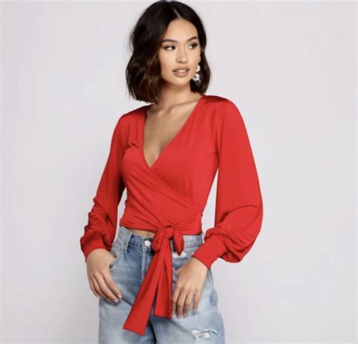 Red Shirts For Women Under $40 To Wear On Valentine’s Day — Shop – Hollywood Life