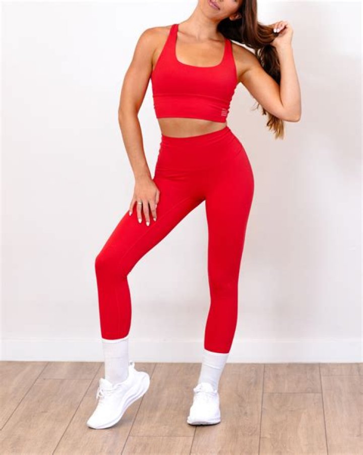 red workout set