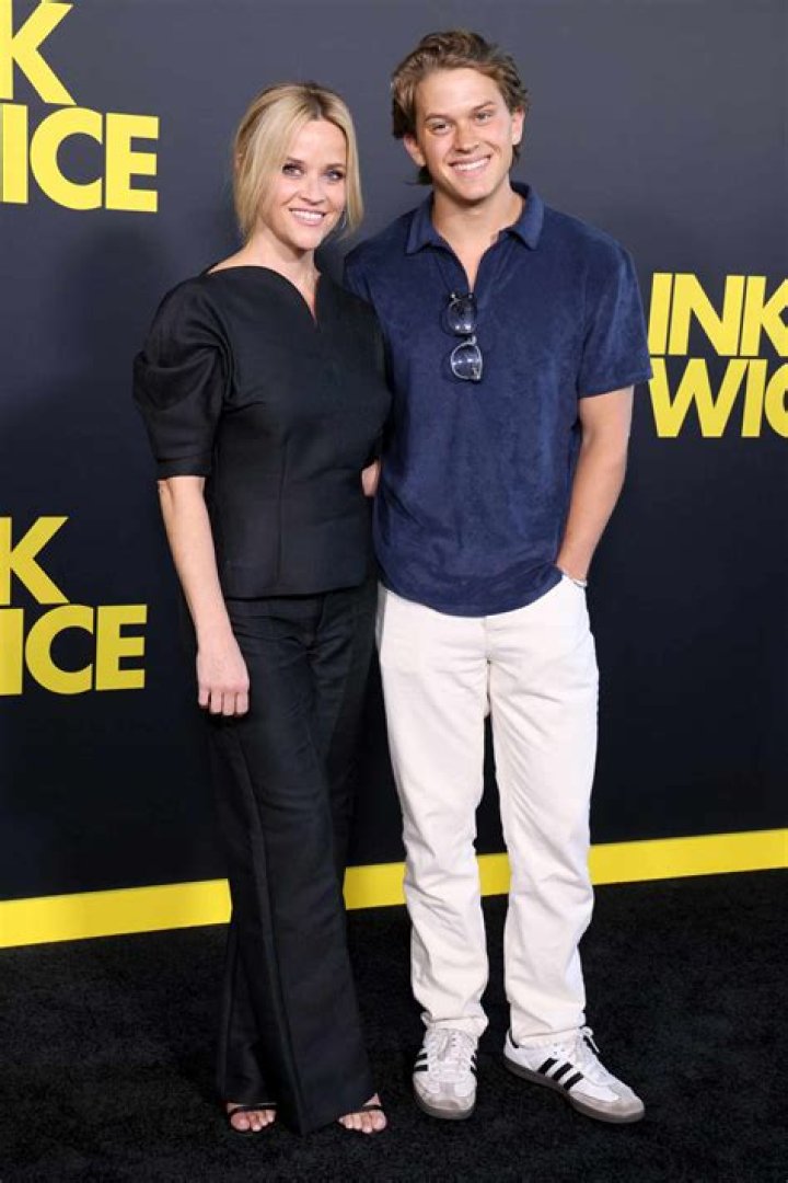 Reese Witherspoon, Deacon
