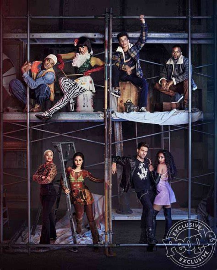 RENT: L-R: Vanessa Hudgens, Jordan Fisher and cast members in RENT airing Sunday, Jan. 27 (8:00-11:00 PM ET LIVE/PT TAPE-DELAYED) on FOX. &copy;2019 Fox Broadcasting Co. CR: Ray Mickshaw/FOX