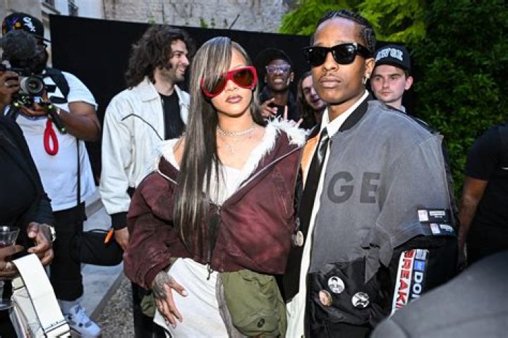 Rihanna & ASAP Rocky Visit Basquiat Exhibit