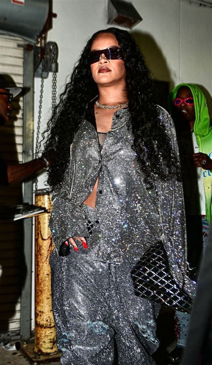 Rihanna Leaves A Miami Nightclub