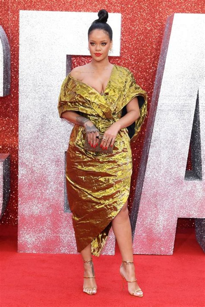 Rihanna&rsquo;s Sexiest Braless Looks