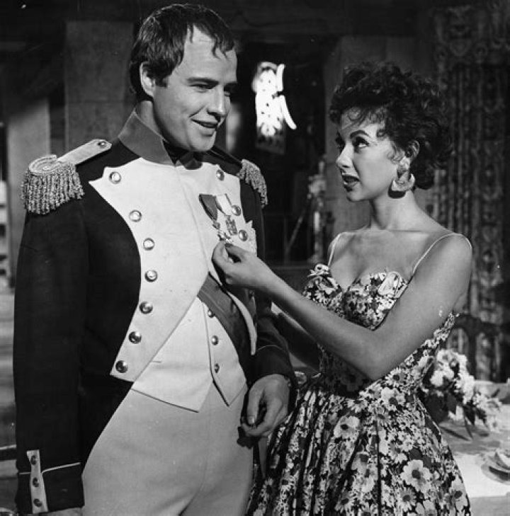 Rita Moreno, Marlon Brando