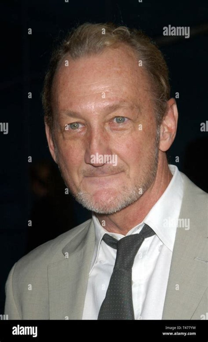 Robert Englund in 2003