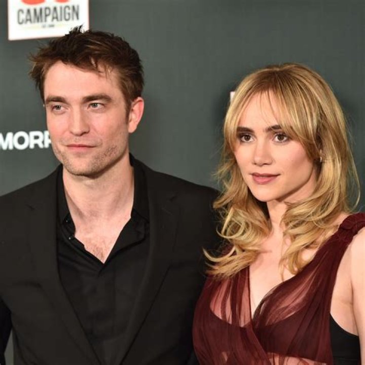 Robert Pattinson & Suki Waterhouse