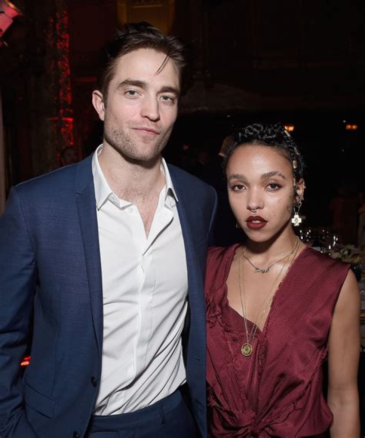 Robert Pattinson & FKA Twigs Wedding On Hold: His Family Unsure She’s Right For Him