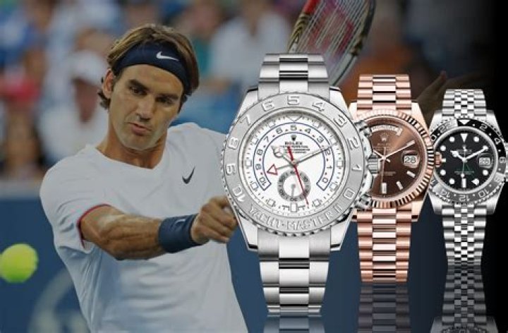 Roger Federer Watches Boys&rsquo; Singles