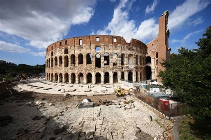 Rome Sets Off Aerials