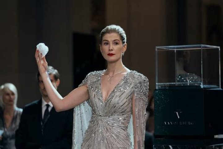 Rosamund Pike At The &lsquo;OSS 117: From Africa with Love&rsquo; Premiere