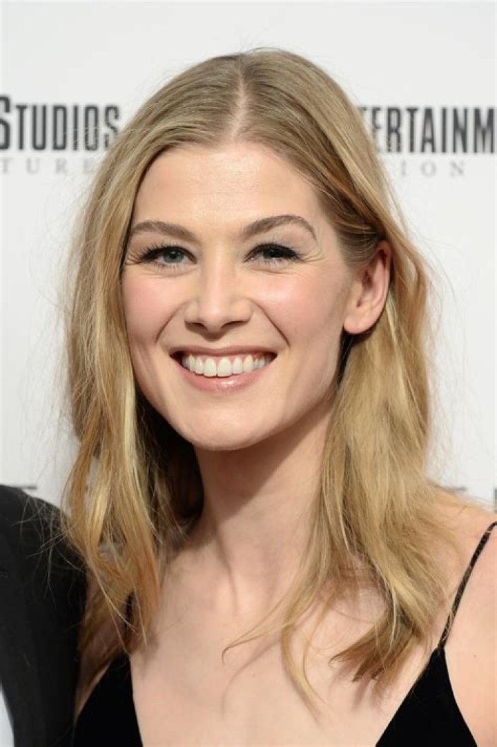Rosamund Pike &mdash; Photos Of The &lsquo;Gone Girl&rsquo; Actress
