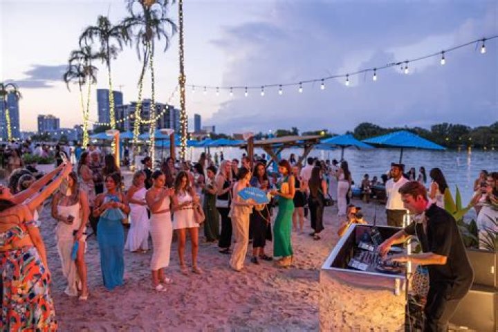 Ros&eacute; Day Miami