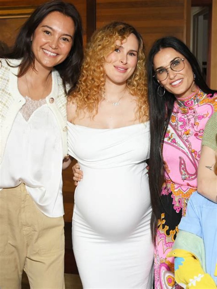 Rumer Willis Has Baby Shower With Demi Moore & Emma Heming: Photos – Hollywood Life