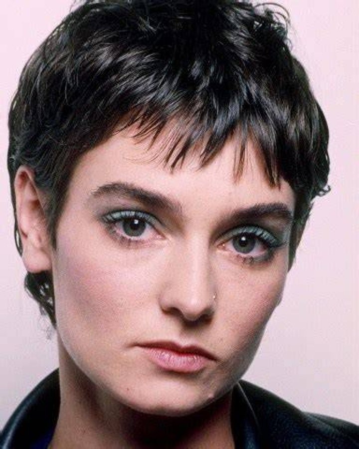 Russell Crowe Shares Moving Tribute To Sinead O’Connor After Her Death – Hollywood Life