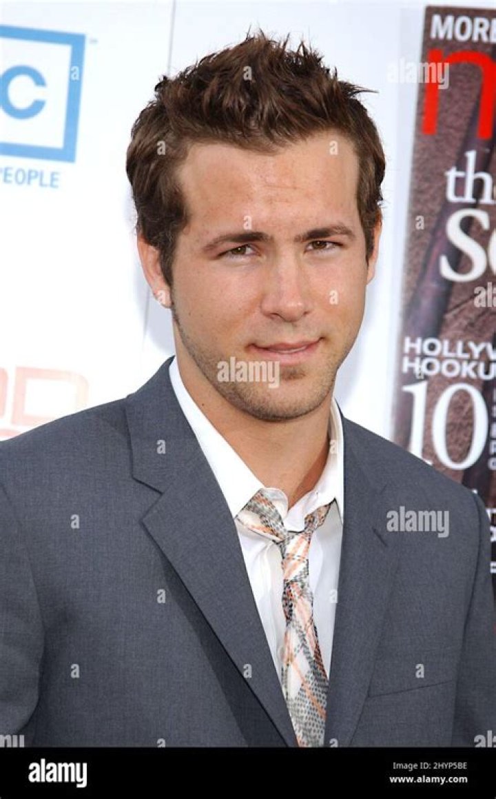 Ryan Reynolds – Hollywood Life
