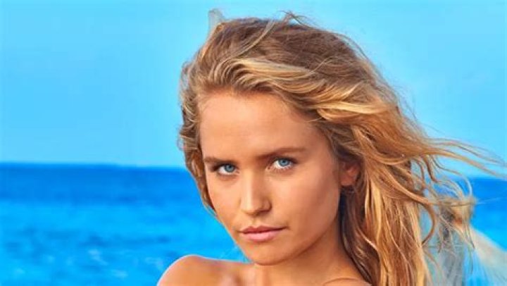 Sailor Brinkley Cook bikini photo