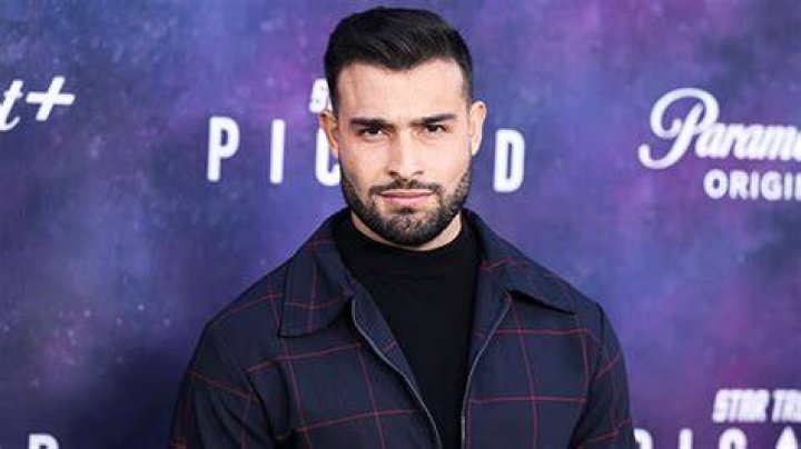 Sam Asghari Spotted Without Wedding Ring In 1st Photos Since Britney Spears Split