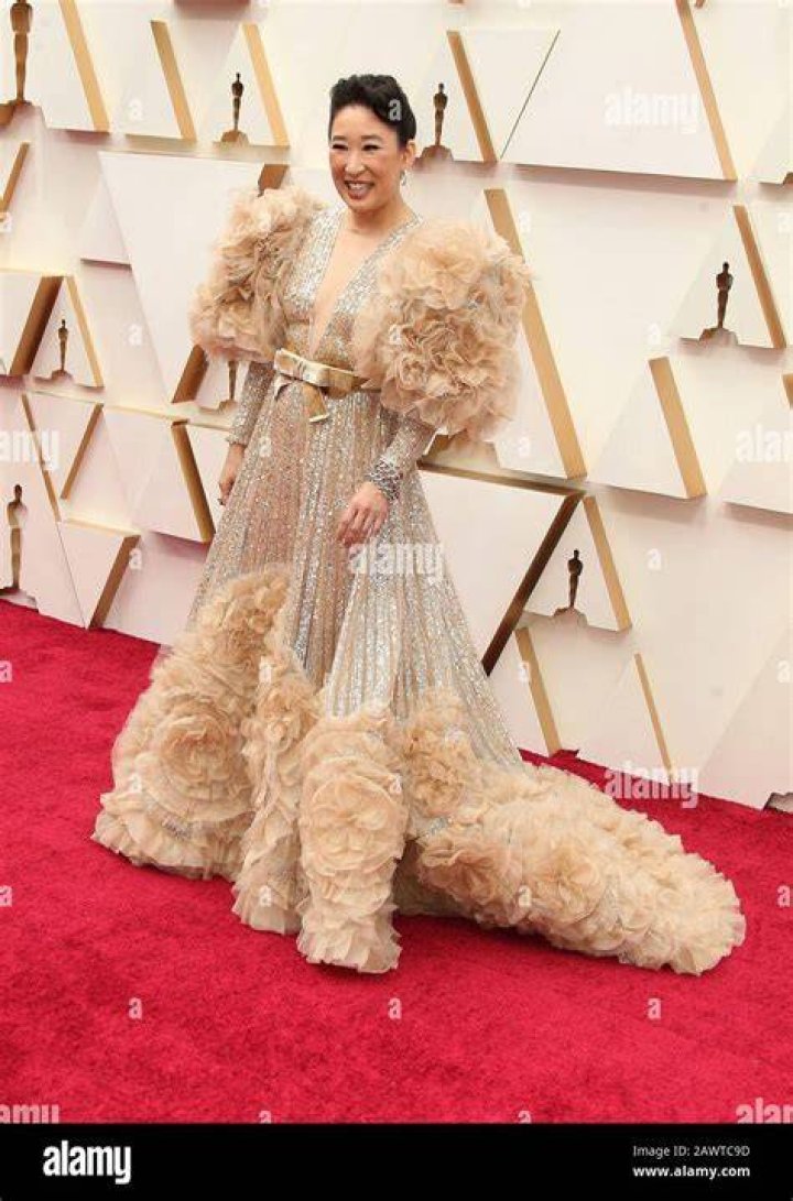 Sandra Oh 92nd Annual Academy Awards, Arrivals, Fashion Highlights, Los Angeles, USA - 09 Feb 2020 Wearing Elie Saab Same Outfit as catwalk model *10532151aw