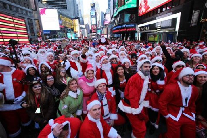 SantaCon NYC 2017 — Pics