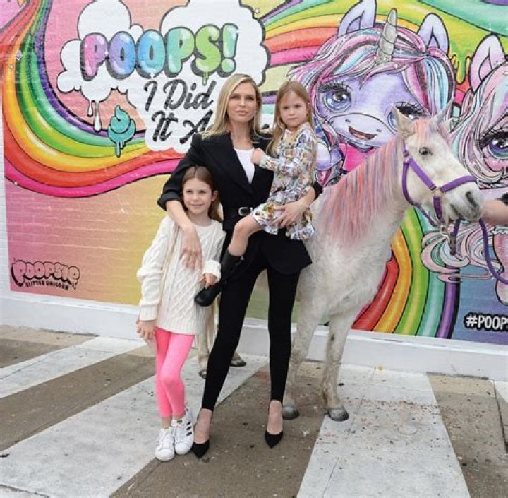 Sara Foster at the Poopsie Unicorn Surprise Event