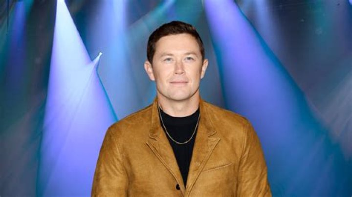 Scott McCreery visits HollywoodLife.com to discuss his new album