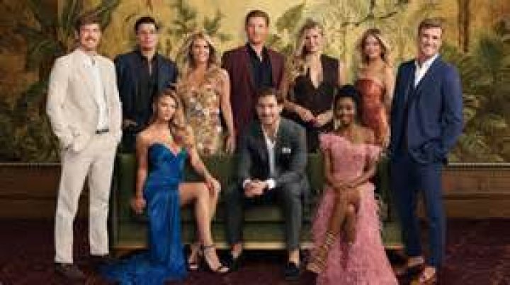 Season 11 Premiere Episode – Hollywood Life