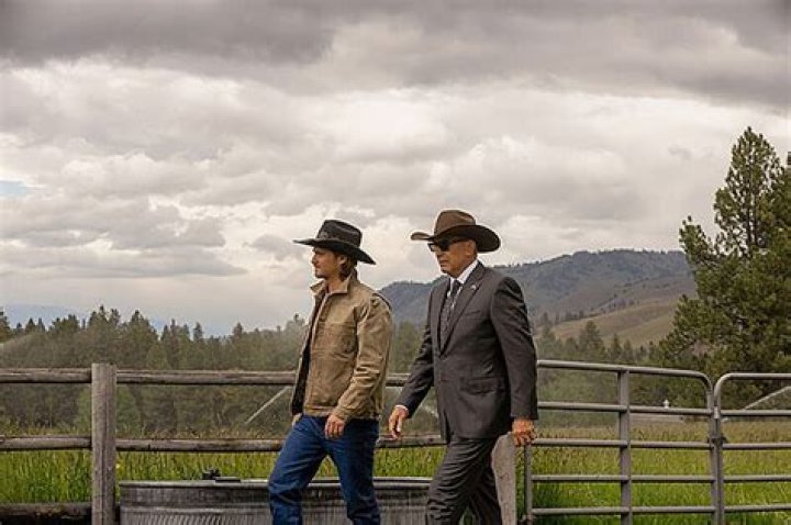 Season 5 Episode 3 Recap – Hollywood Life
