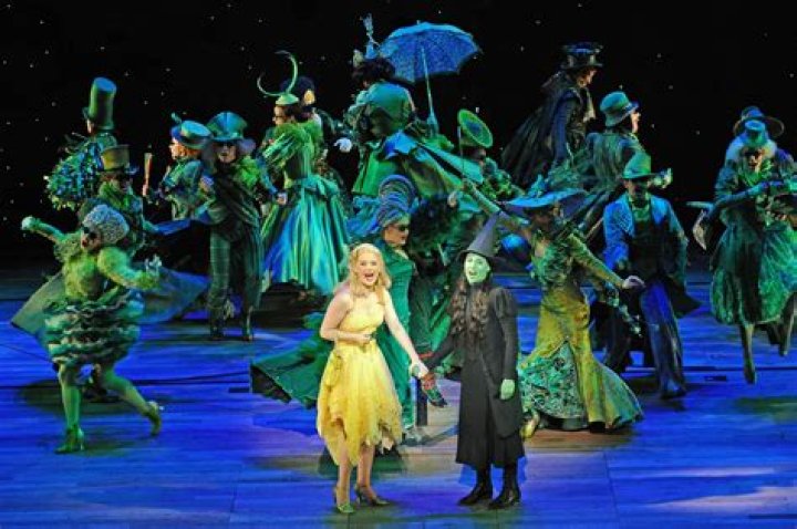 See How Live Musical Compares To Original  – Hollywood Life