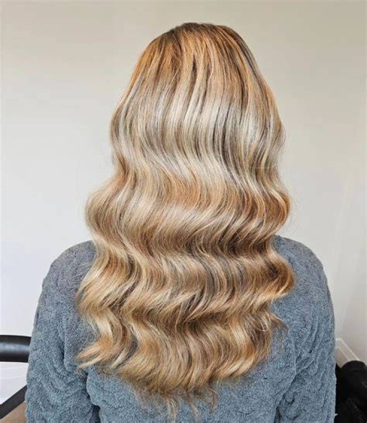 See Model’s New Long Extensions – Hollywood Life