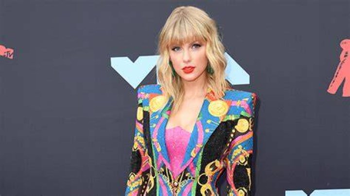 See More Blazer Dresses – Hollywood Life