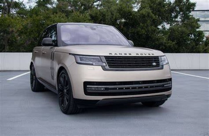 See Pics Of The $300k Car – Hollywood Life
