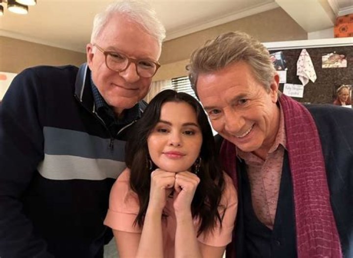 Selena Gomez and Martin Short walk to set for 'Only Murders in the Building' in New York City Pictured: Martin Short,Selena Gomez Ref: SPL5201909 081220 NON-EXCLUSIVE Picture by: Christopher Peterson / SplashNews.com Splash News and Pictures USA: +1 310-525-5808 London: +44 (0)20 8126 1009 Berlin: +49 175 3764 166 World Rights
