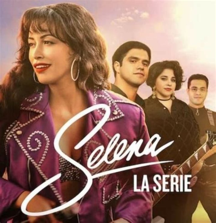 SELENA THE SERIES (L to R) CHRISTIAN SERRATOS as SELENA QUINTANILLA in Trailer of SELENA THE SERIES Cr. NETFLIX &copy; 2020
