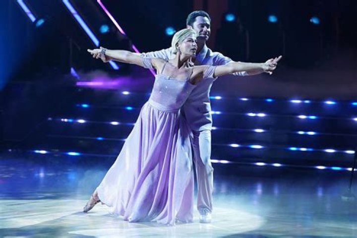 Selma Blair&rsquo;s Final &ldquo;DWTS&rsquo; Dance