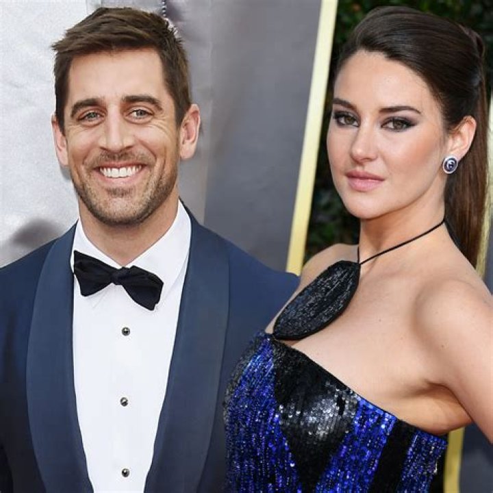 Shailene Woodley Aaron Rodgers