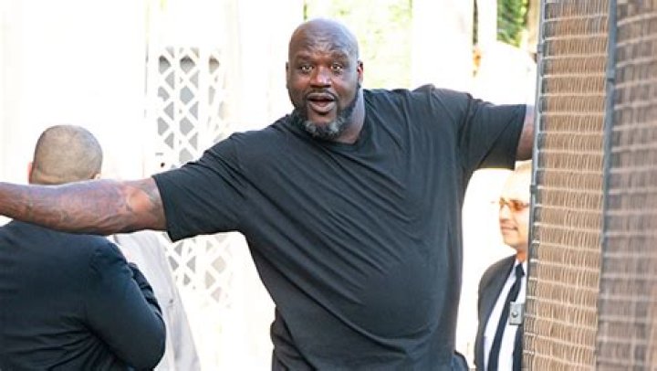 Shaq Eats Frogs On-Air After Lost Bet – Hollywood Life