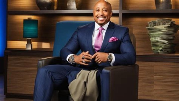 SHARK TANK - Daymond John, Barbara Corcoran, Mark Cuban, Lori Greiner, Kevin O'Leary, and Robert Herjavec are "Sharks" on ABC's "Shark Tank." (ABC/Andrew Eccles)