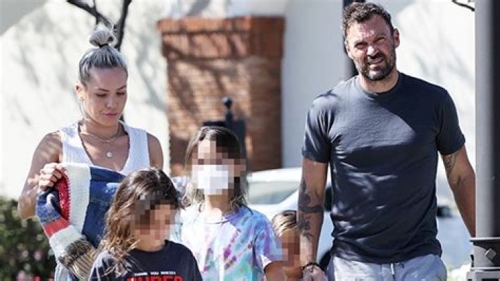 Sharna Burgess & Brian Austin Green Take His Kids To The Movies: Pics – Hollywood Life